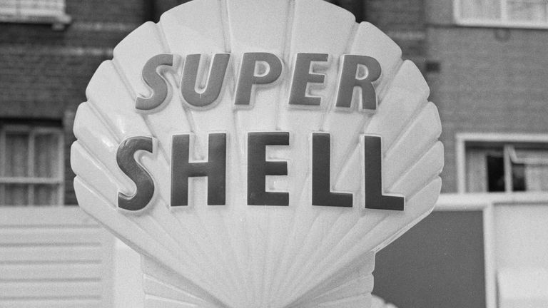 A Super Shell petrol pump, UK, 27th June 1963. 