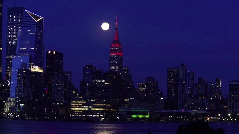 Supermoon moves across New York skyline