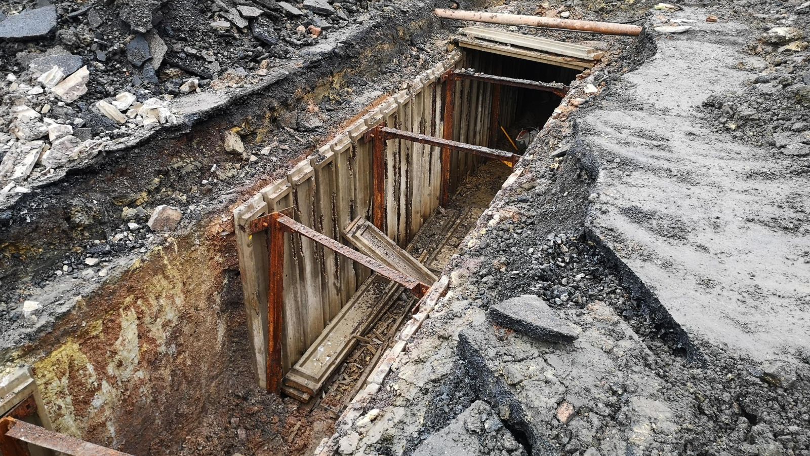 world-war-two-air-raid-shelters-found-under-playgrounds-in-bristol-uk