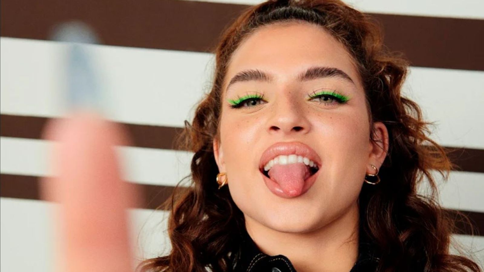 Mae Muller How do you a breakout music star in lockdown? Ents