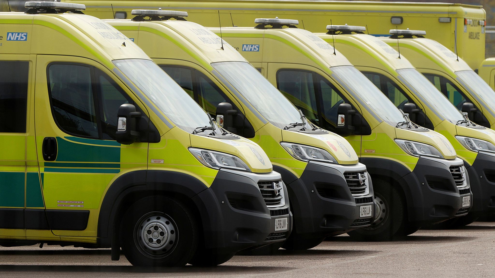 Coronavirus 210 New Covid 19 Deaths Takes Uk Total Past 32 000 Uk News Sky News