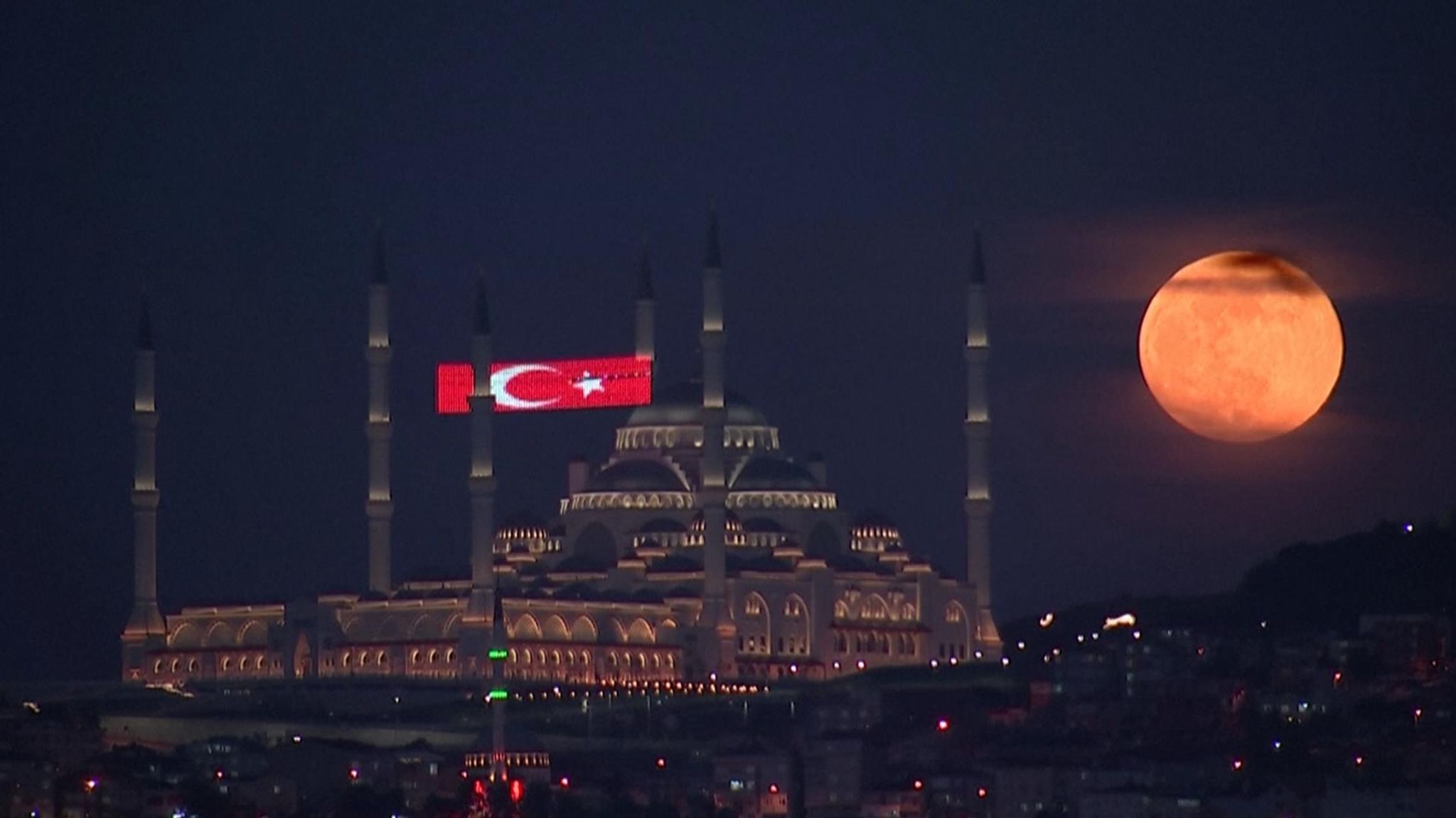 Download Super Flower Moon Rises Over Istanbul World News Sky News PSD Mockup Templates