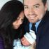 Father uses face mask to tie umbilical cord of baby born outside hospital