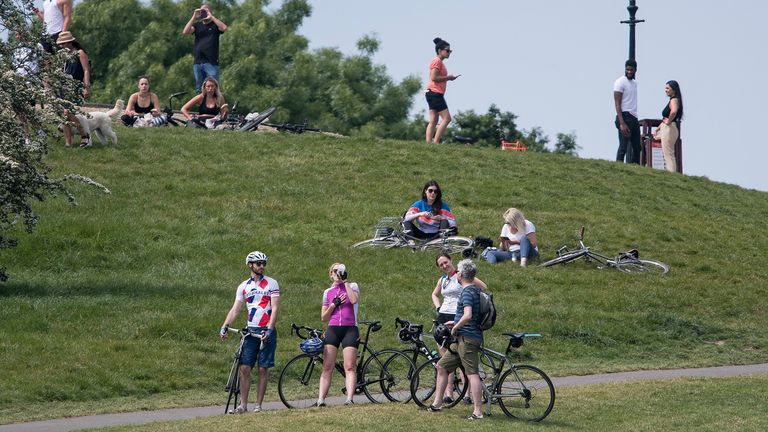 Mandatory Credit: Photo by Ben Cawthra/Shutterstock (10639944w).Members of the public gather on Primrose Hill in North London 