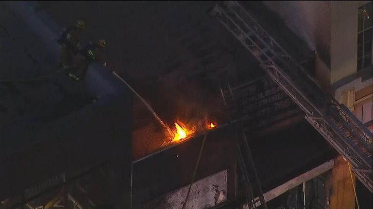 &#39;10 firefighters injured&#39; in downtown Los Angeles blaze