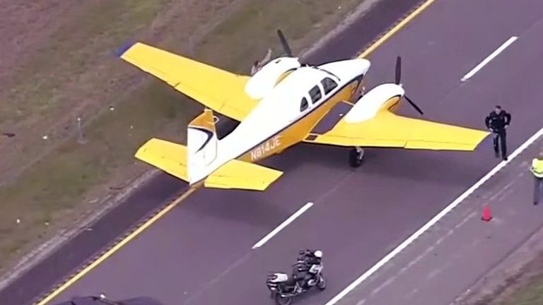 Light aircraft makes emergency landing on US highway