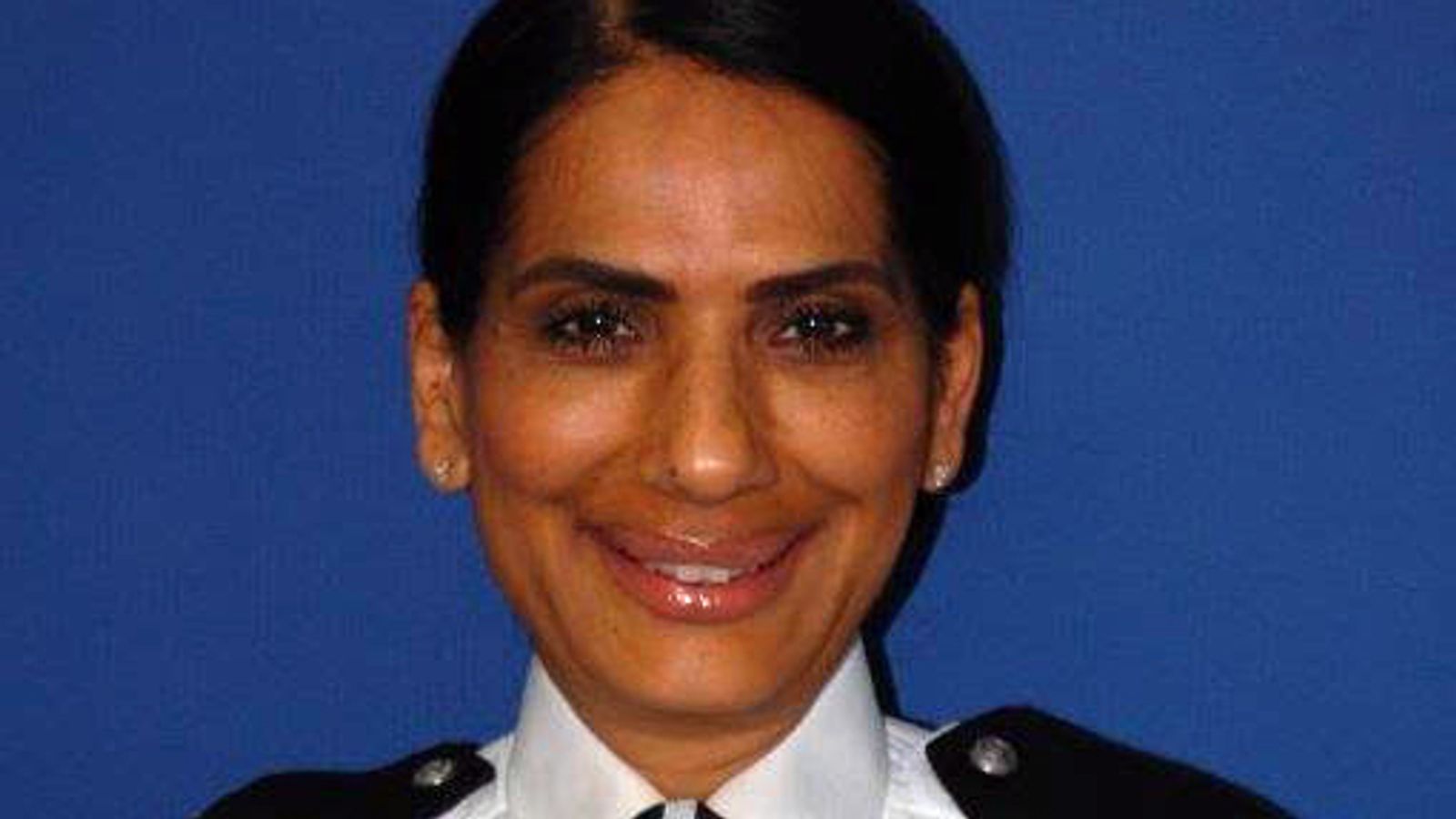 Former top Met officer sues force for £500k over 'racist and sexist abuse' | UK News | Sky News