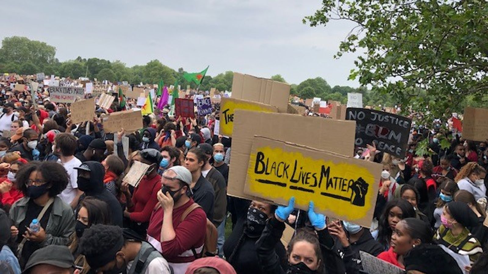 George Floyd death: Thousands protest in London in solidarity with ...