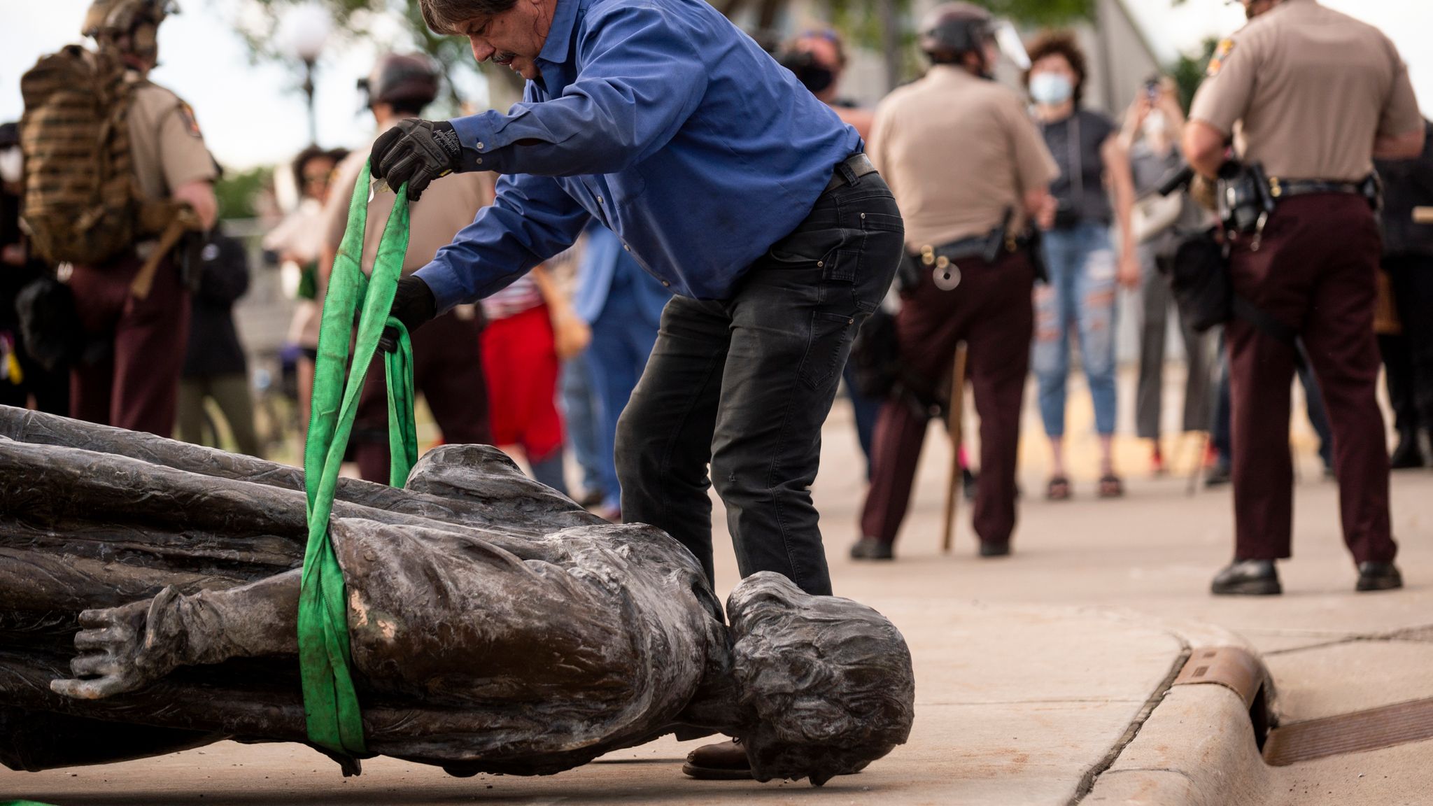 Black Lives Matter: How Statues Of Controversial Colonial Figures ...