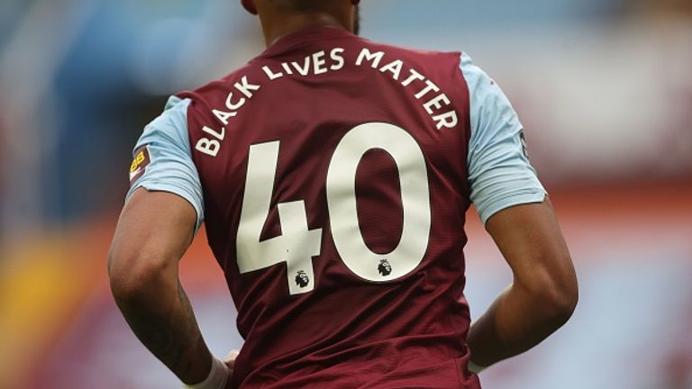 The players wore shirts supporting the anti-racism movement