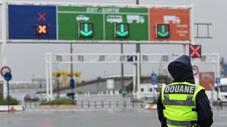The government is considering how to approach post-Brexit border checks on goods imported from the EU