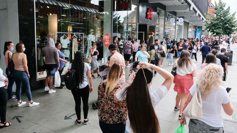 
Photographer
Matthew Chattle/Shutterstock

Non-essential shops reopen, UK - 15 Jun 2020
Coronavirus: packed pavement with multiple shop queues in Wood Green, non essential stores can open from today

15 Jun 2020