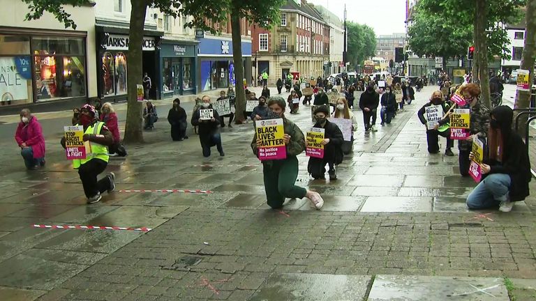 People &#39;take the knee&#39; in Bristol