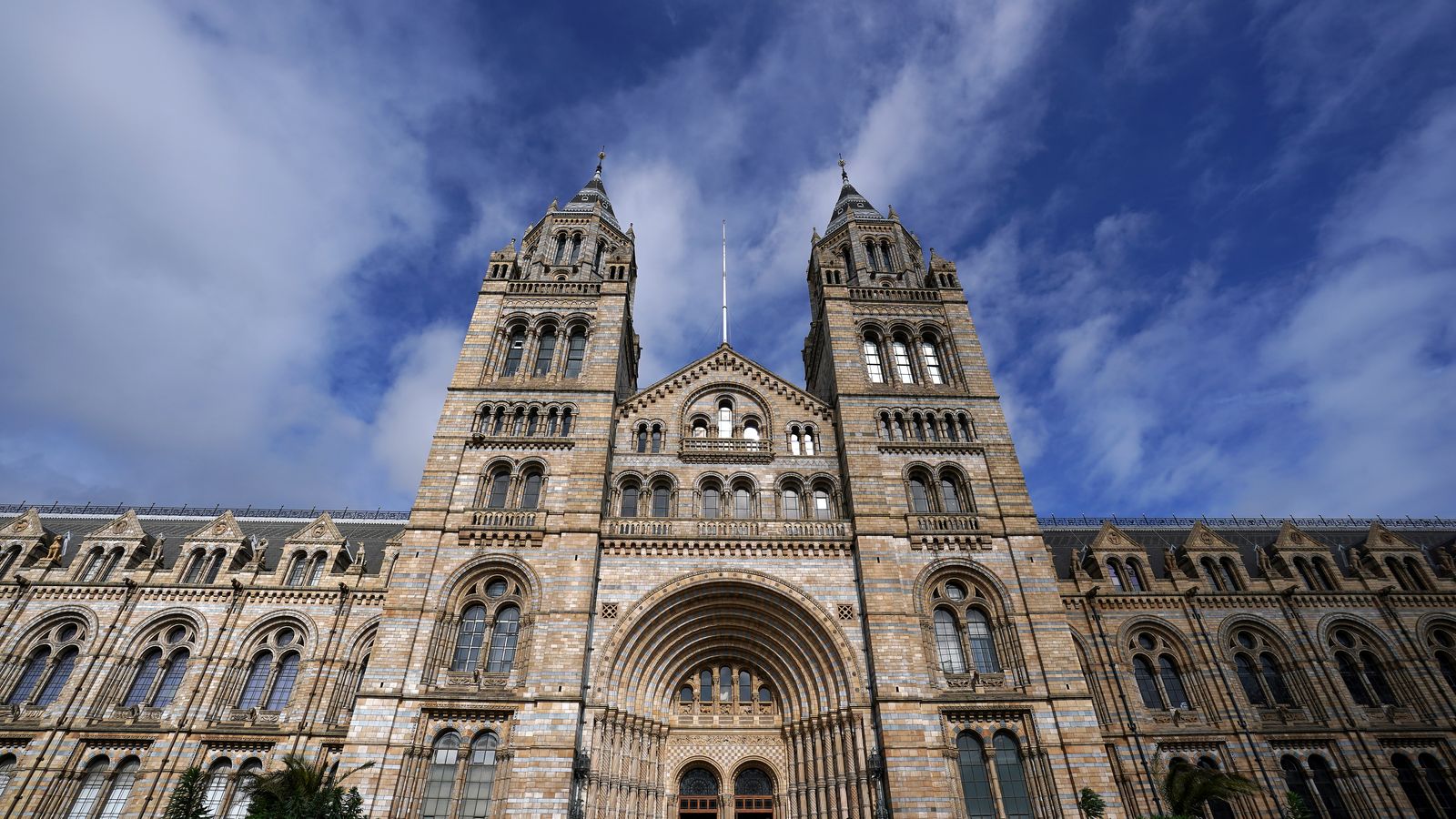 Coronavirus London's Natural History Museum, Science Museum and