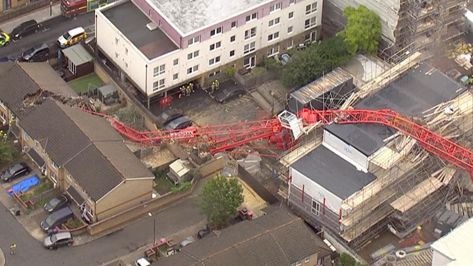 Bow crane collapse Four believed injured as firefighters carry out