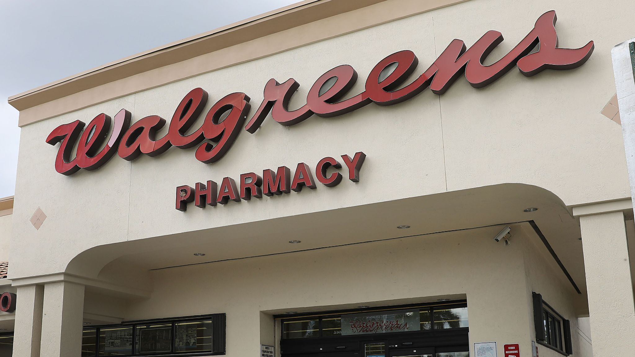 Bootsowner Walgreens faces losses on bust platform T0day Business News Sky News
