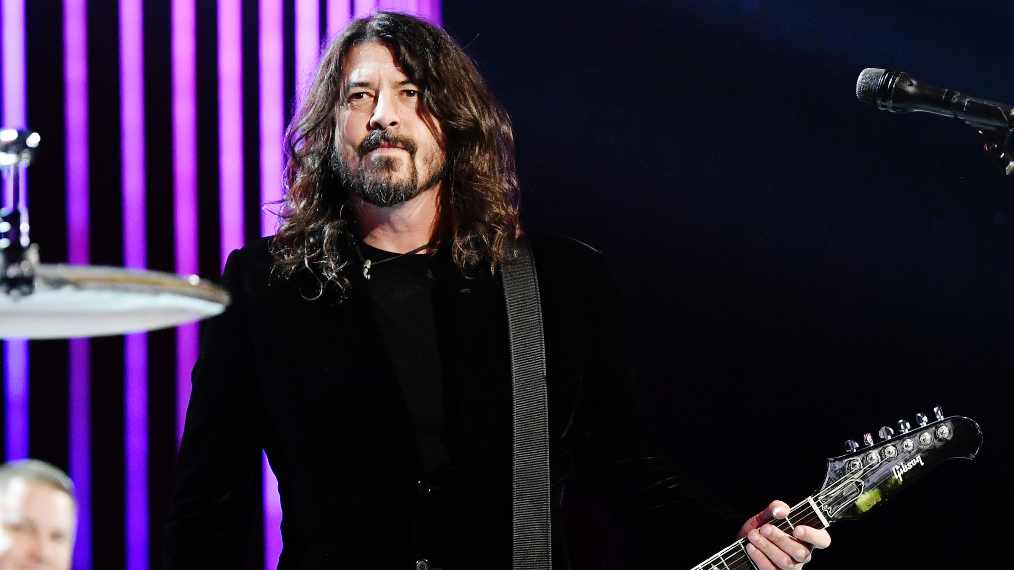 Coronavirus Foo Fighters Frontman Dave Grohl Criticises Move To Reopen Schools Saying Teachers Want To Teach Not Die Ents Arts News Sky News