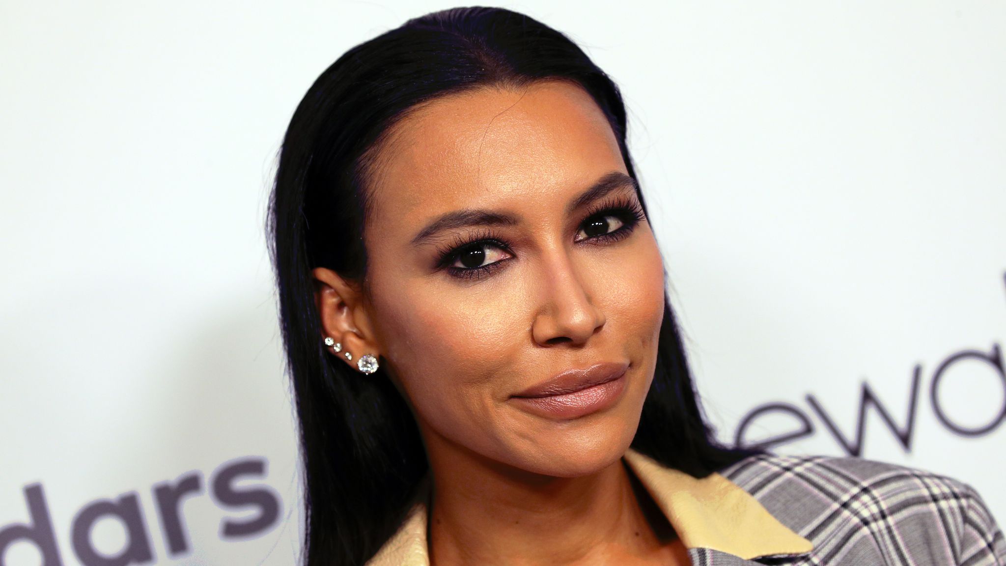 Naya Rivera Body Found In Lake Is Missing Glee Stars Police Say Us