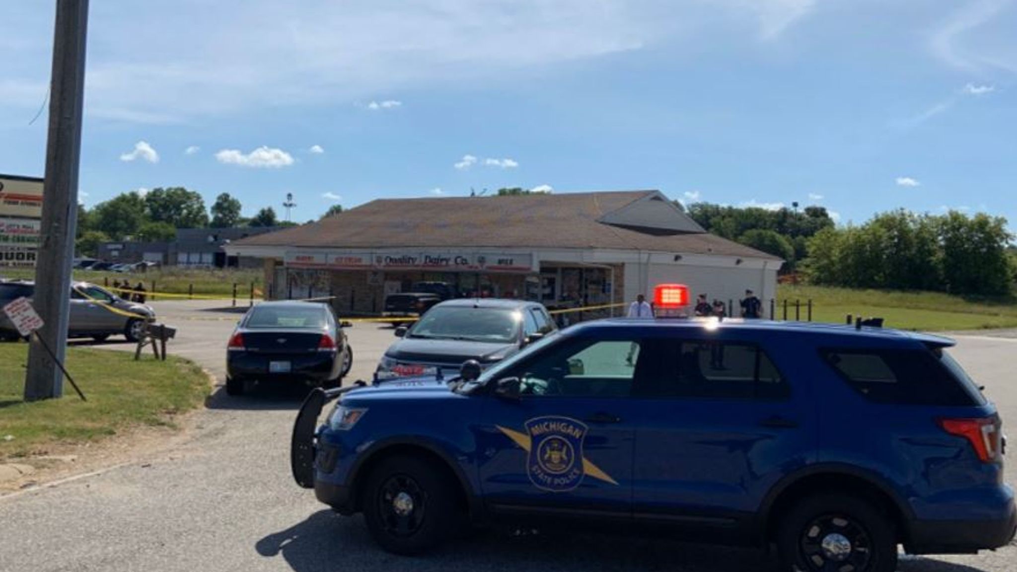 Man shot dead by police after Michigan face mask dispute US News