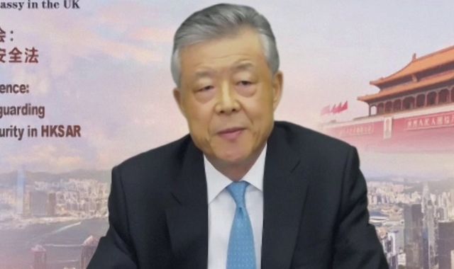 Hong Kong: China accuses the UK of 'gross interference' in its affairs