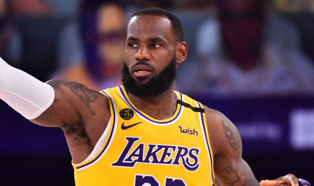 LeBron James sinks game-winner as Lakers edge Clippers in restart thriller