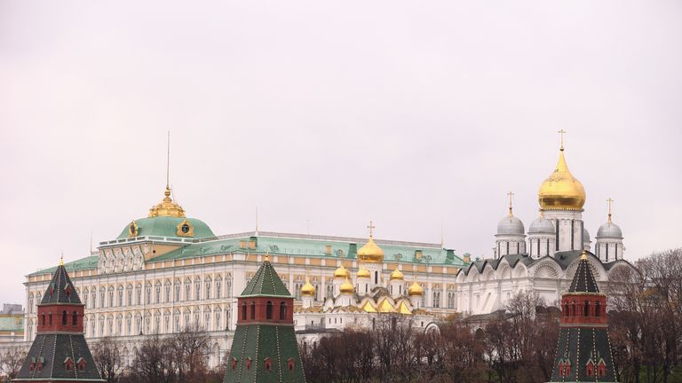 MOSCOW, RUSSIA - OCTOBER 31:  The gates of Kremlin and the Kremlin are pictured on October 31, 2013 in Moscow, Russia  (Photo by Andreas Rentz/Getty Images)