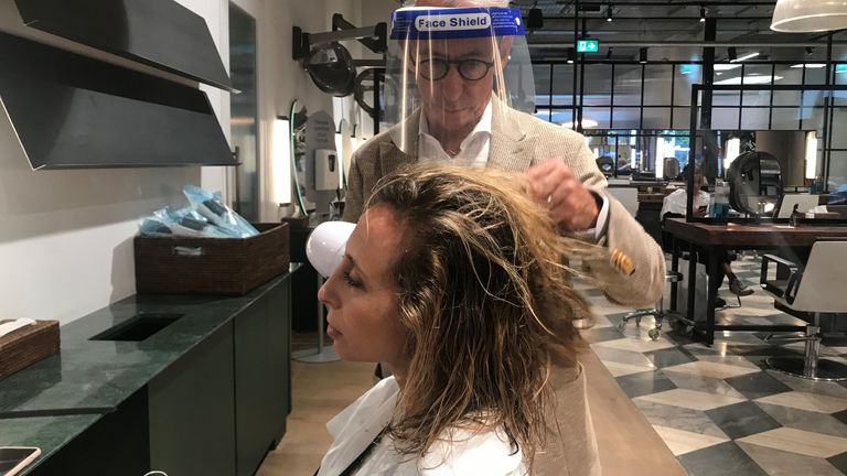Lauren Saul getting her hair done in London