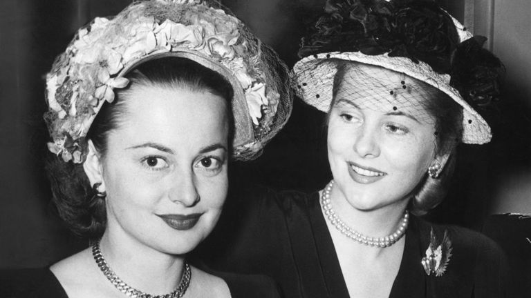 Olivia de Havilland and her sister Joan Fontaine