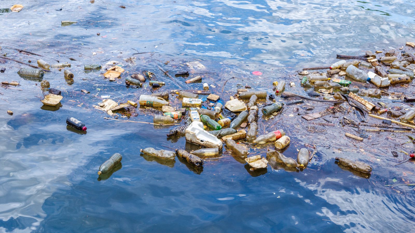 amount-of-plastic-in-the-atlantic-ocean-has-been-massively