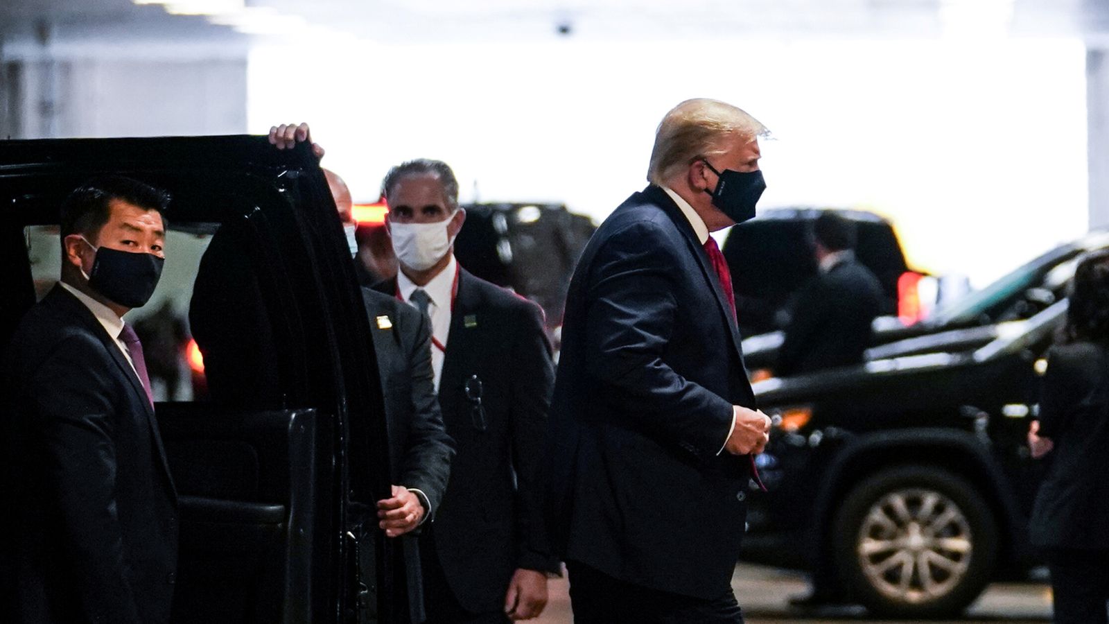 President Donald Trump pays visit to 'very ill' brother in hospital