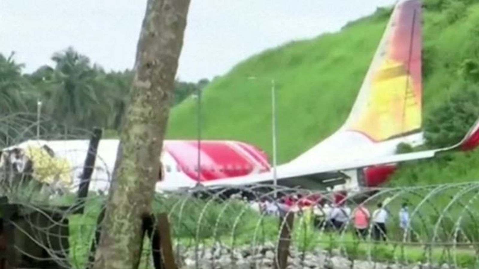 Authorities examine Kerala plane crash site World News Sky News