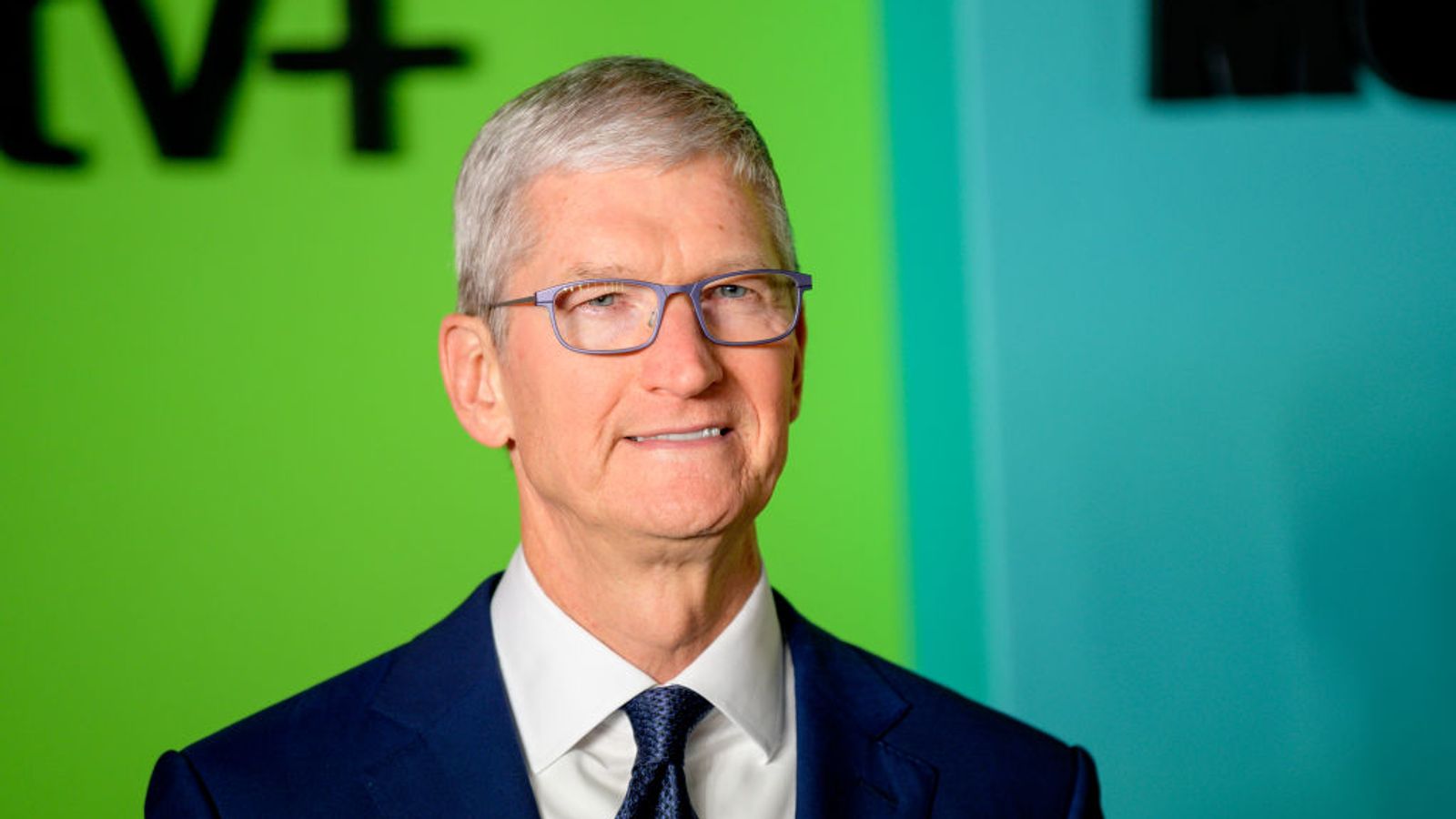 Apple Boss Tim Cook Joins Billionaires Club | Science, Climate & Tech ...