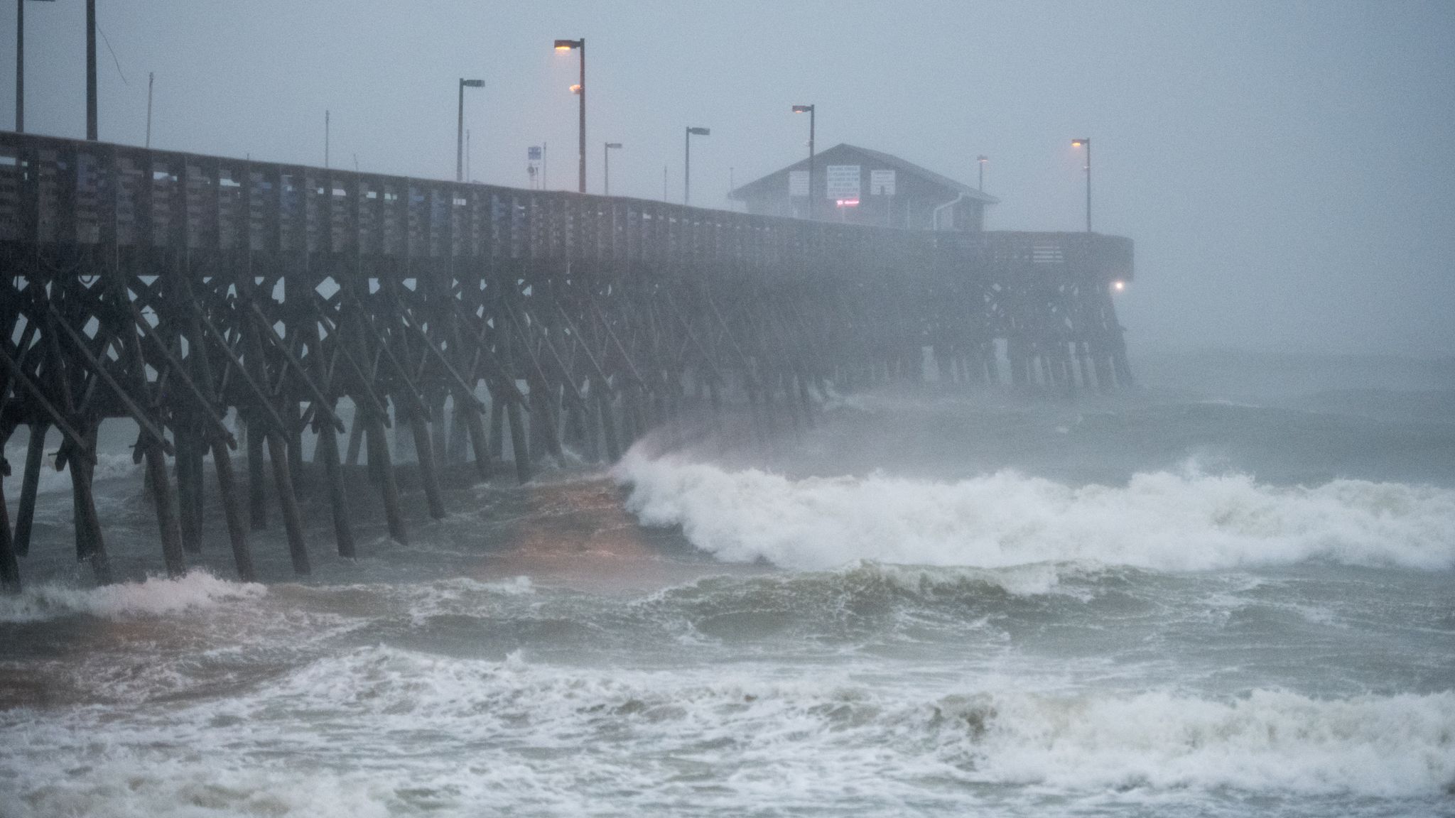 Hundreds Of Thousands Without Power As Hurricane Isaias Hits Us East Coast Us News Sky News 9711