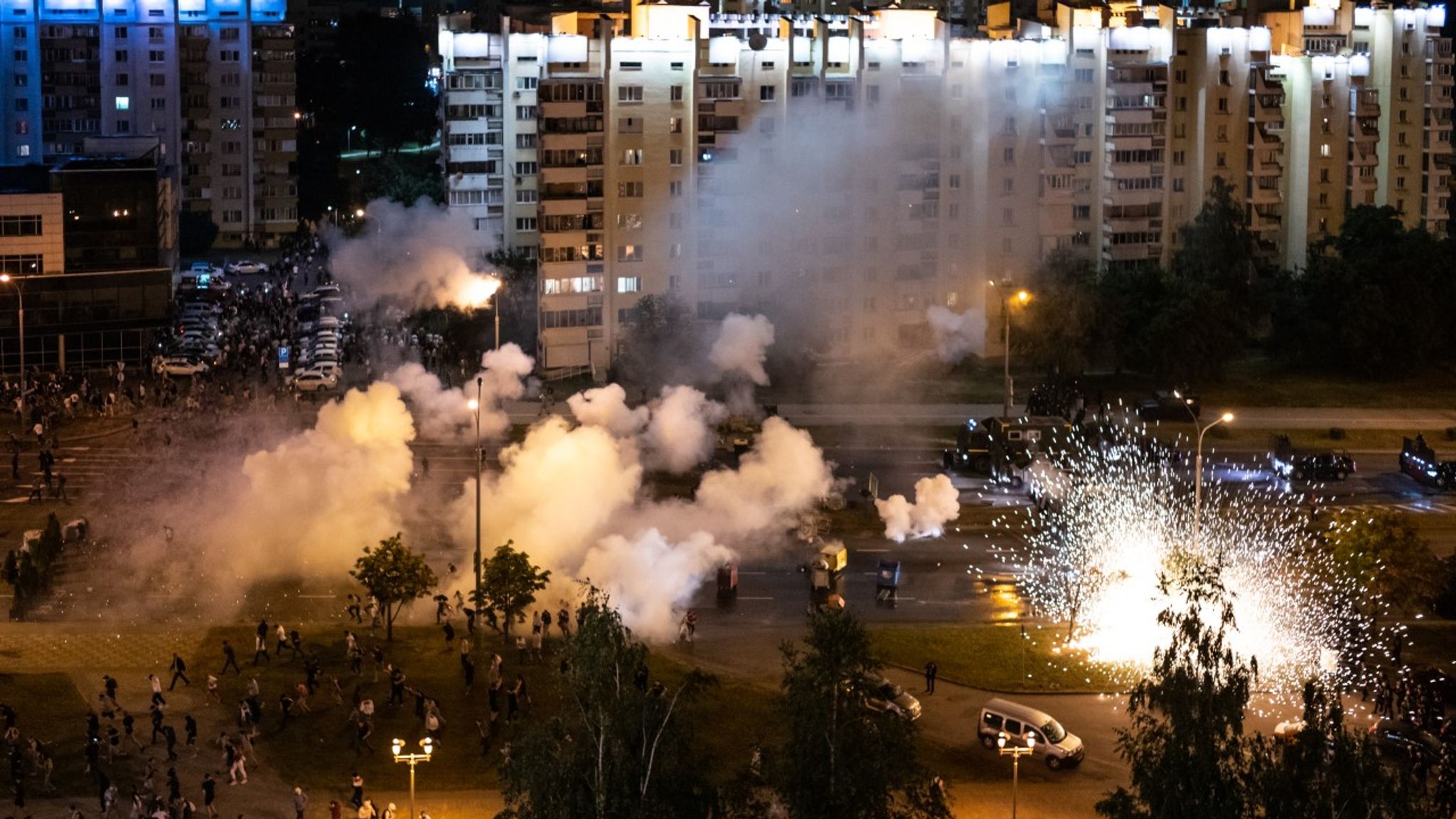 Революция в беларуси. Протесты в Белоруссии 2020 9 августа. Беспорядки в Белоруссии 2020. Массовые беспорядки в Минске 2020.