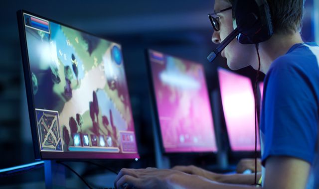 Playing computer games 'helps improve children's literacy and overall wellbeing'