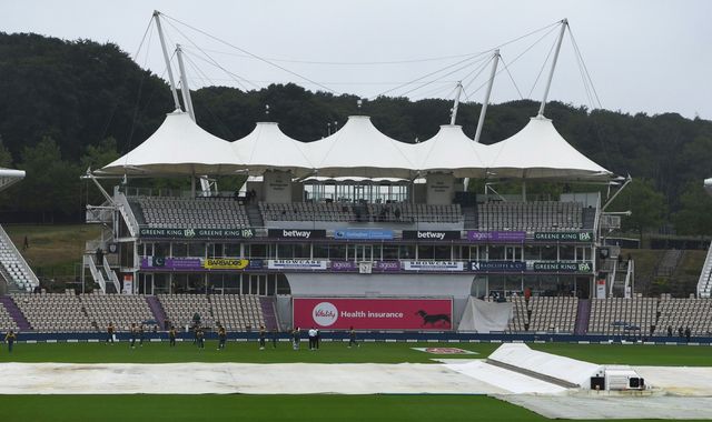 Nasser Hussain slams 'disgraceful' delay in England vs Pakistan Test