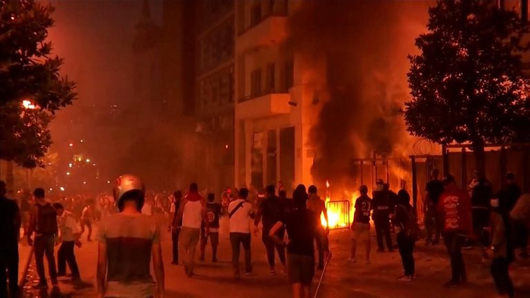 Fire breaks out as protesters clash with police in Beirut