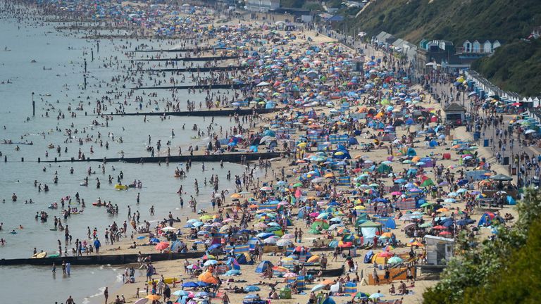 Bournemouth beach was packed with beachgoers