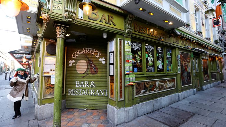Bars and restaurants were shut down in Ireland in March 