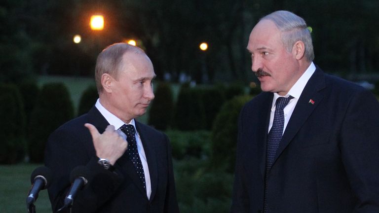 Belarus protests: Alexander Lukashenko in Russia for talks with