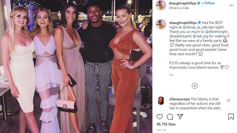 Before posting the ad, Shaughna Phillips posted a picture of her with friends in Malaga. Pic: Instagram/Shaughna Phillips