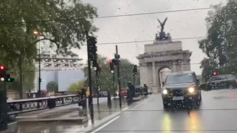 A rainy view of London&#39;s Wellington Arch. Pic: Instagram/@TomCruise
