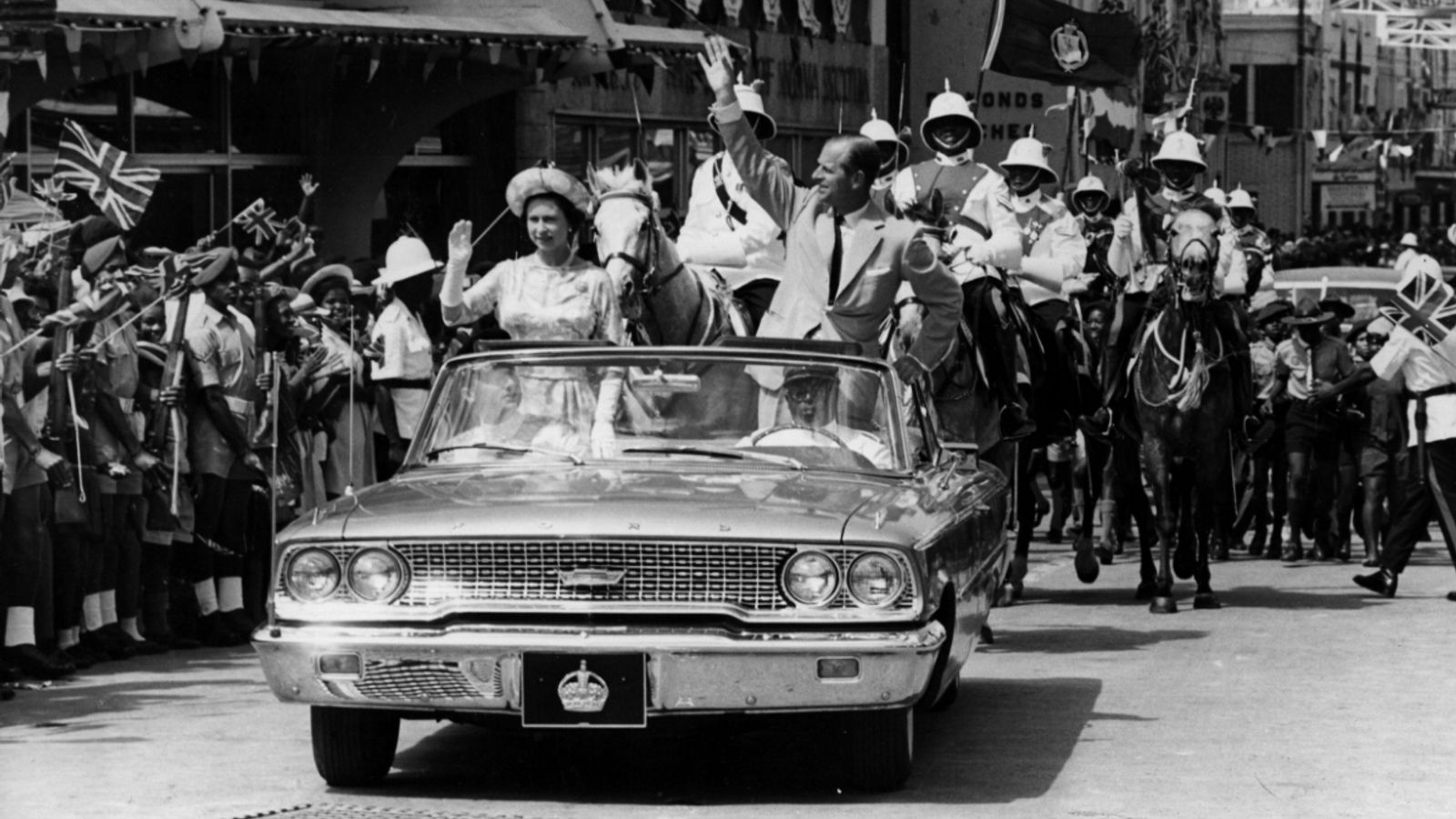 Barbados to remove Queen as head of state next year | World News | Sky News