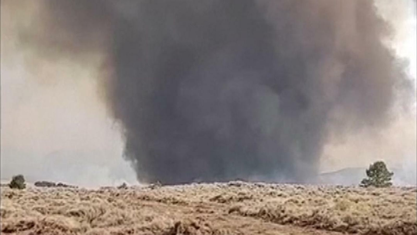 US wildfires Huge dust devil captured in Oregon US News Sky News