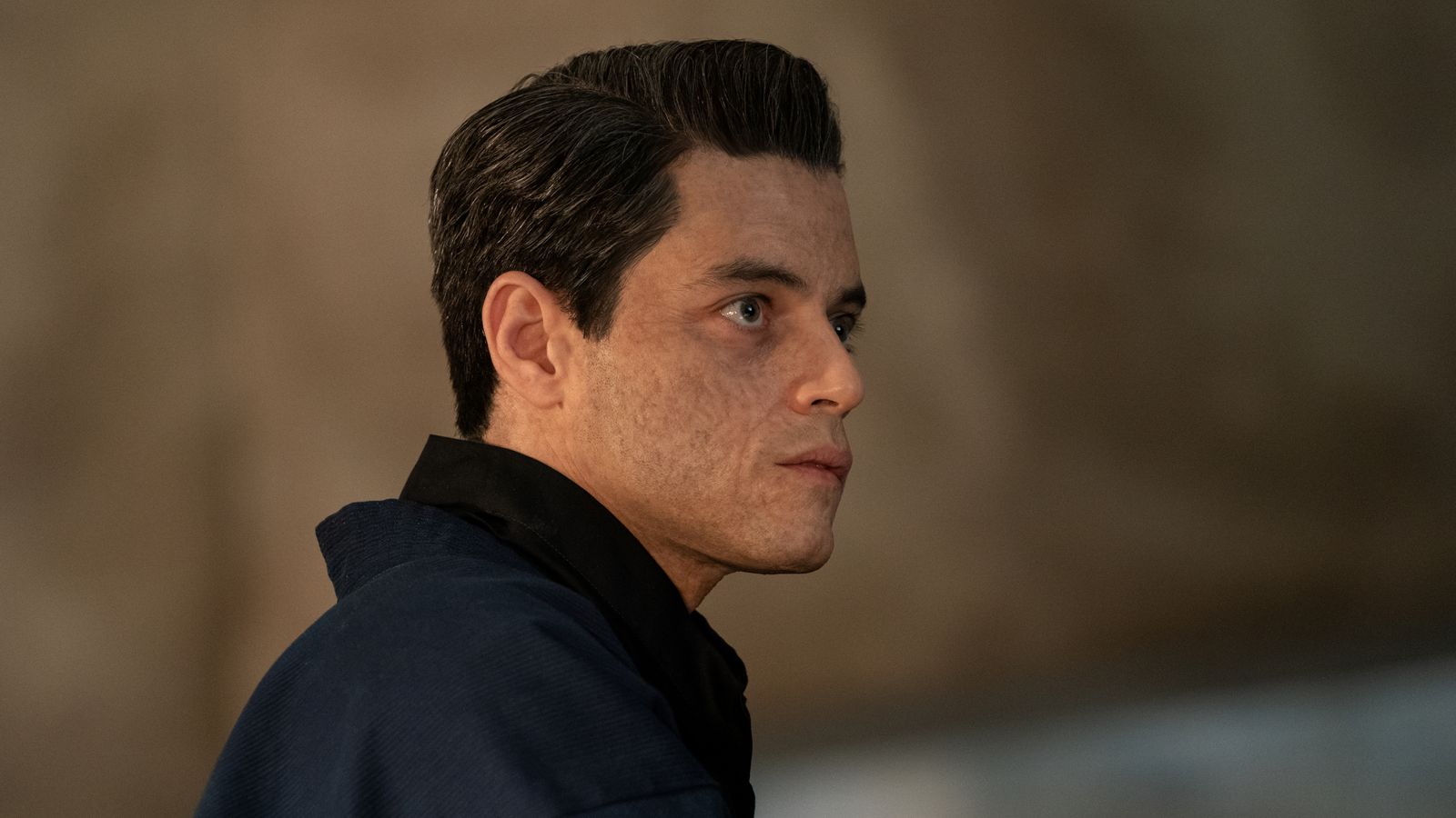 james-bond-fans-get-glimpse-into-rami-malek-s-unsettling-no-time-to