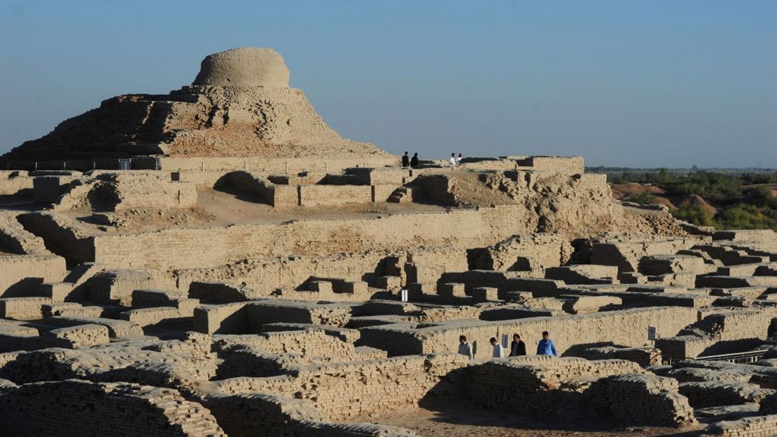 Climate change behind rise and fall of ancient Indus Valley Civilisation, says study - Sky News