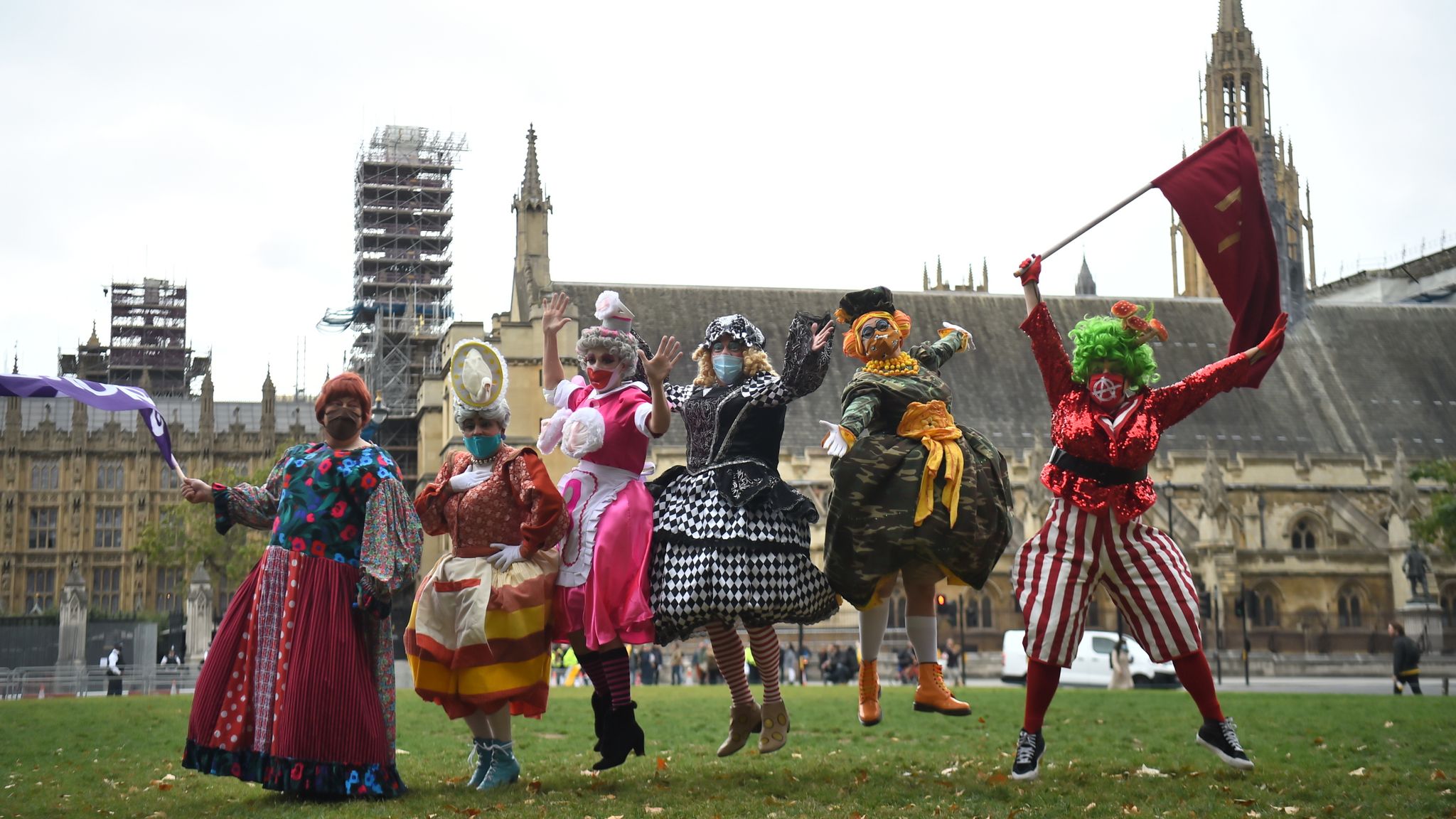 sky.com - Lucy Cotter - Coronavirus: Panto dames demand government help after industry brought 'to its knees