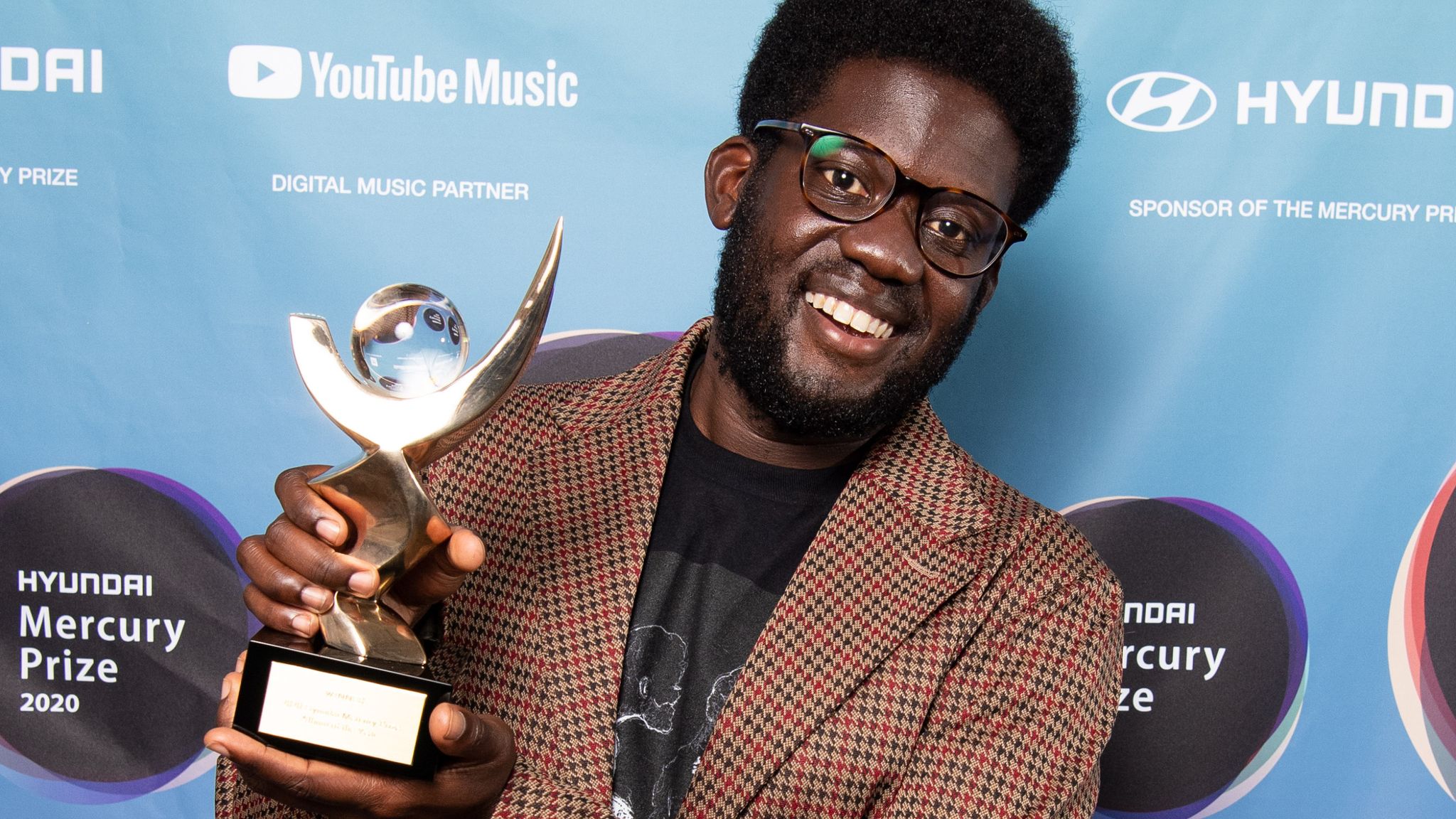 Michael Kiwanuka wins Mercury Prize for selftitled album Ents & Arts