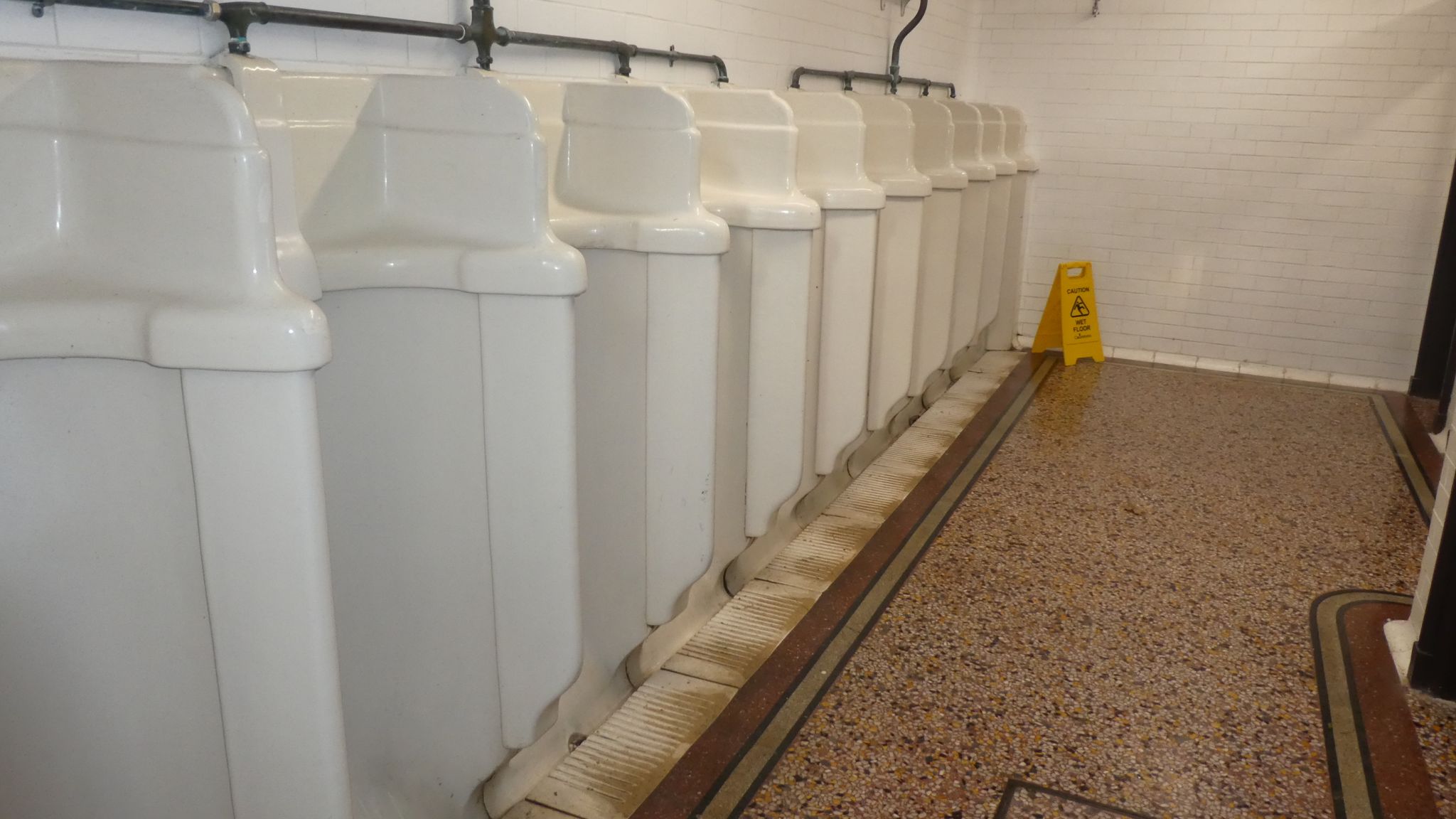 Bog standard Women's public toilets given Grade II listed status UK