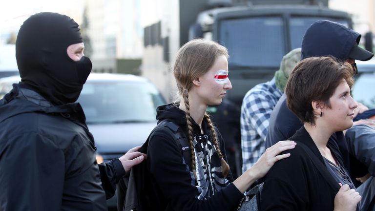 Police in Minsk arrested women on September 20, 2020, during a protest rally calling for an end to the rule of dictator Alexander Lukashenko.  Police in riot gear stormed a rally on Friday, removing hundreds of protesters by truck. Police in riot gear stormed a rally on Friday, removing hundreds of protesters by truck.  (By photo - /tut.by/afp) (by photo - /tut.by/afp via Getty Images)